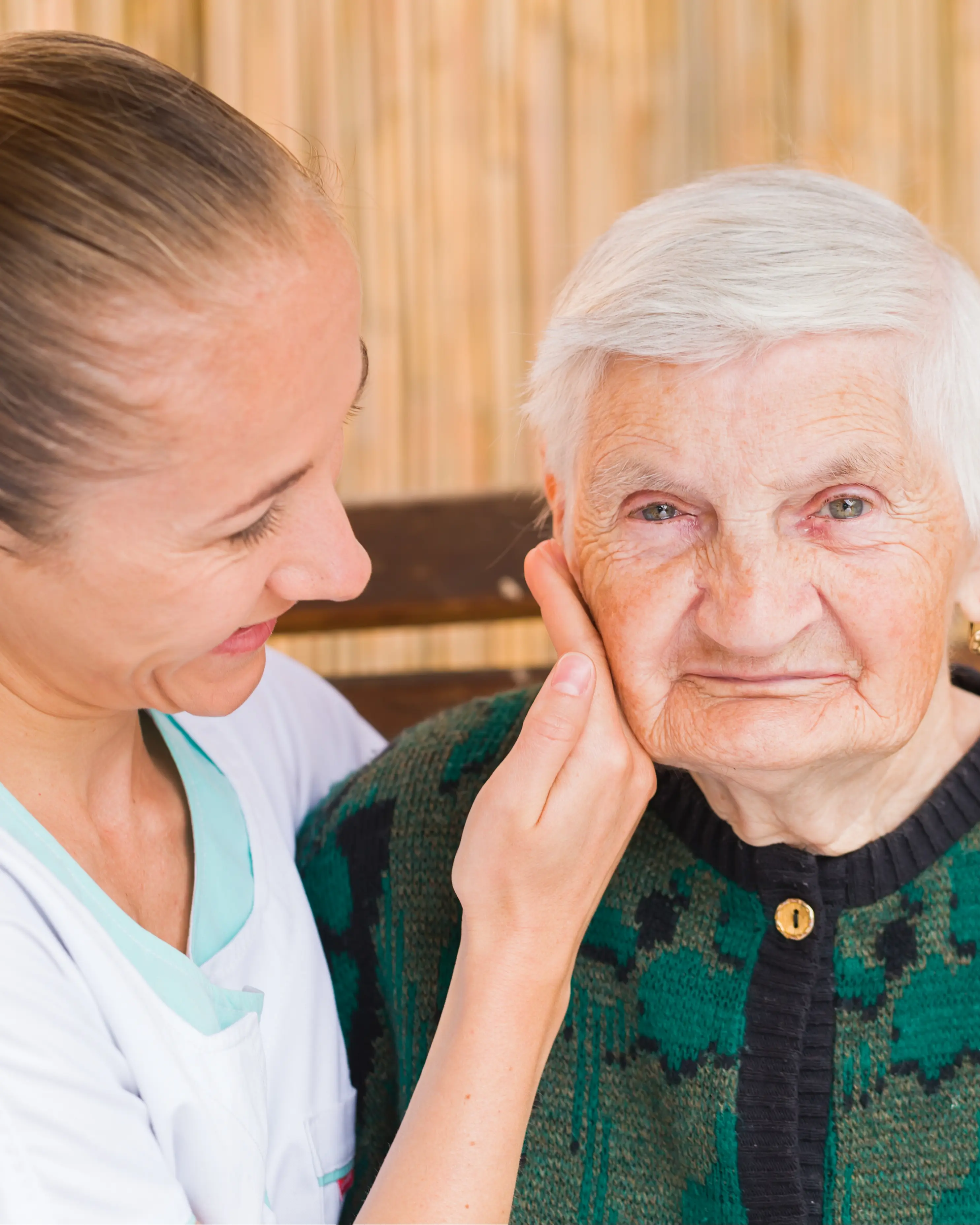 İnce Sesleri Duymuyorum: Yüksek Frekans İşitme Kaybı Nedir, Neden Olur, Nasıl Tedavi Edilir?